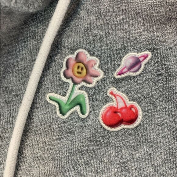 Kirsh Gray Cropped Hoodie Zip Up Sweatshirt Cherry Flower Patch Size 1 Juniors - Picture 4 of 10